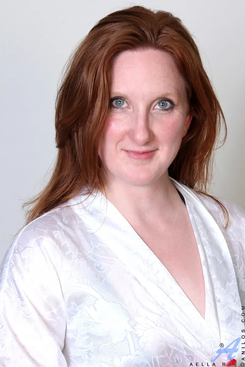 Aella Rae in 'Feeling Hot' from 'Anilos' (Photo 2) Anilos 'Feeling Hot' starring Aella Rae (Photo 2)