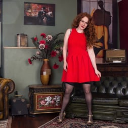 Amy C in 'Anilos' Natural Redhead (Thumbnail 1)