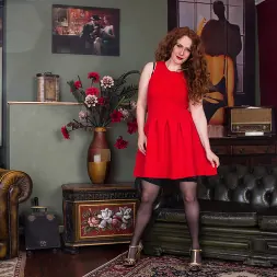 Annie M in 'Anilos' Natural Redhead (Thumbnail 1)