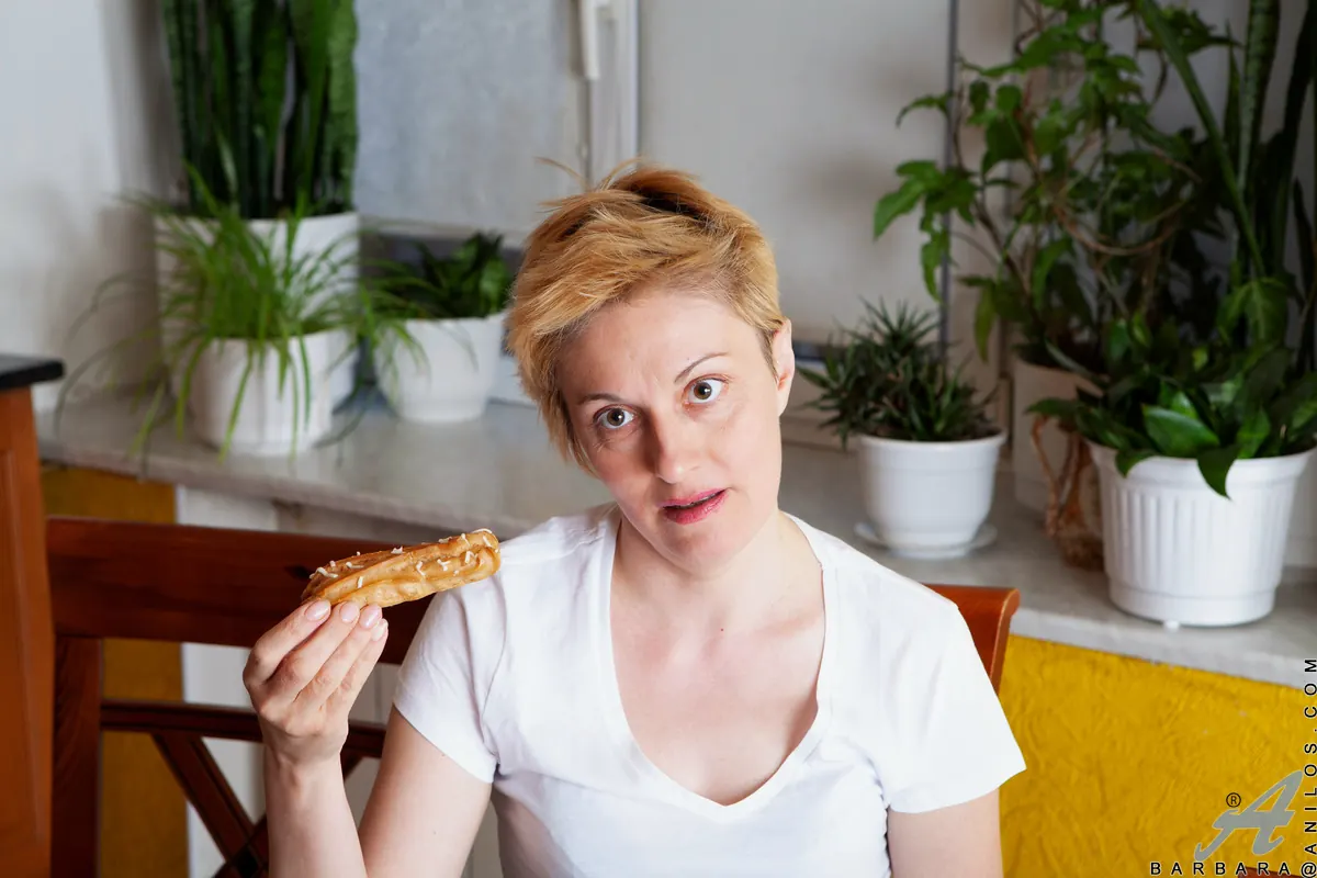 Anilos 'Touch Myself' starring Barbara (Photo 2)