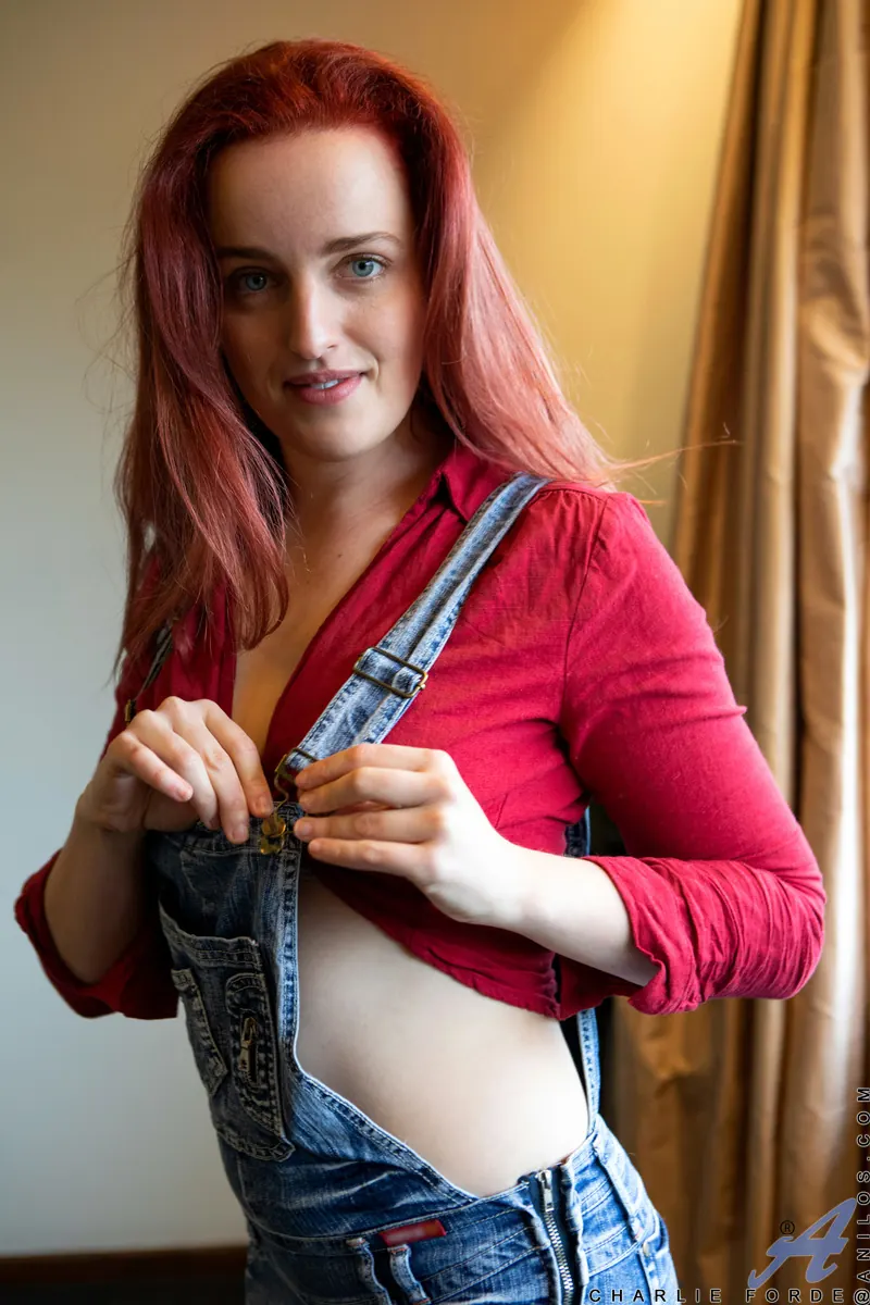 Anilos 'Naughty Afternoon' starring Charlie Forde (Photo 4)