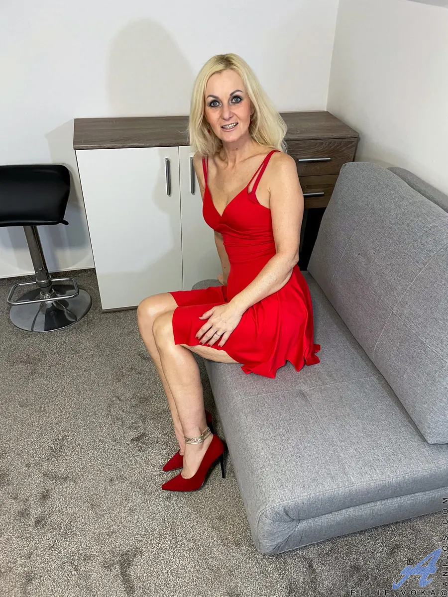 Anilos 'Scarlet Desire' starring Ellie Voka (Photo 1)