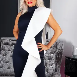 Farrah in 'Anilos' Busty Babe (Thumbnail 1)