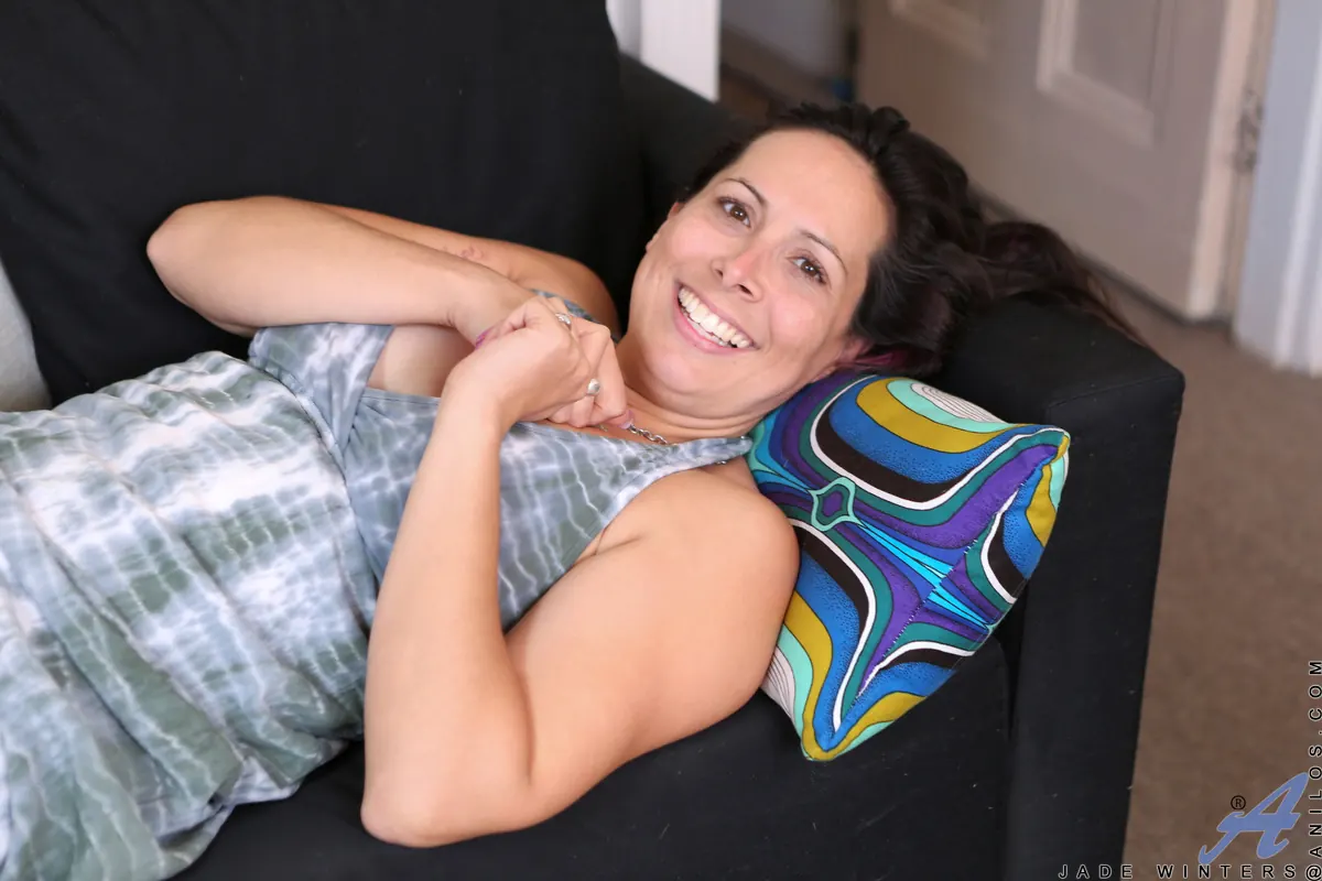 Jade Winters in 'Her Beauty' from 'Anilos' (Photo 1) Anilos 'Her Beauty' starring Jade Winters (Photo 1)