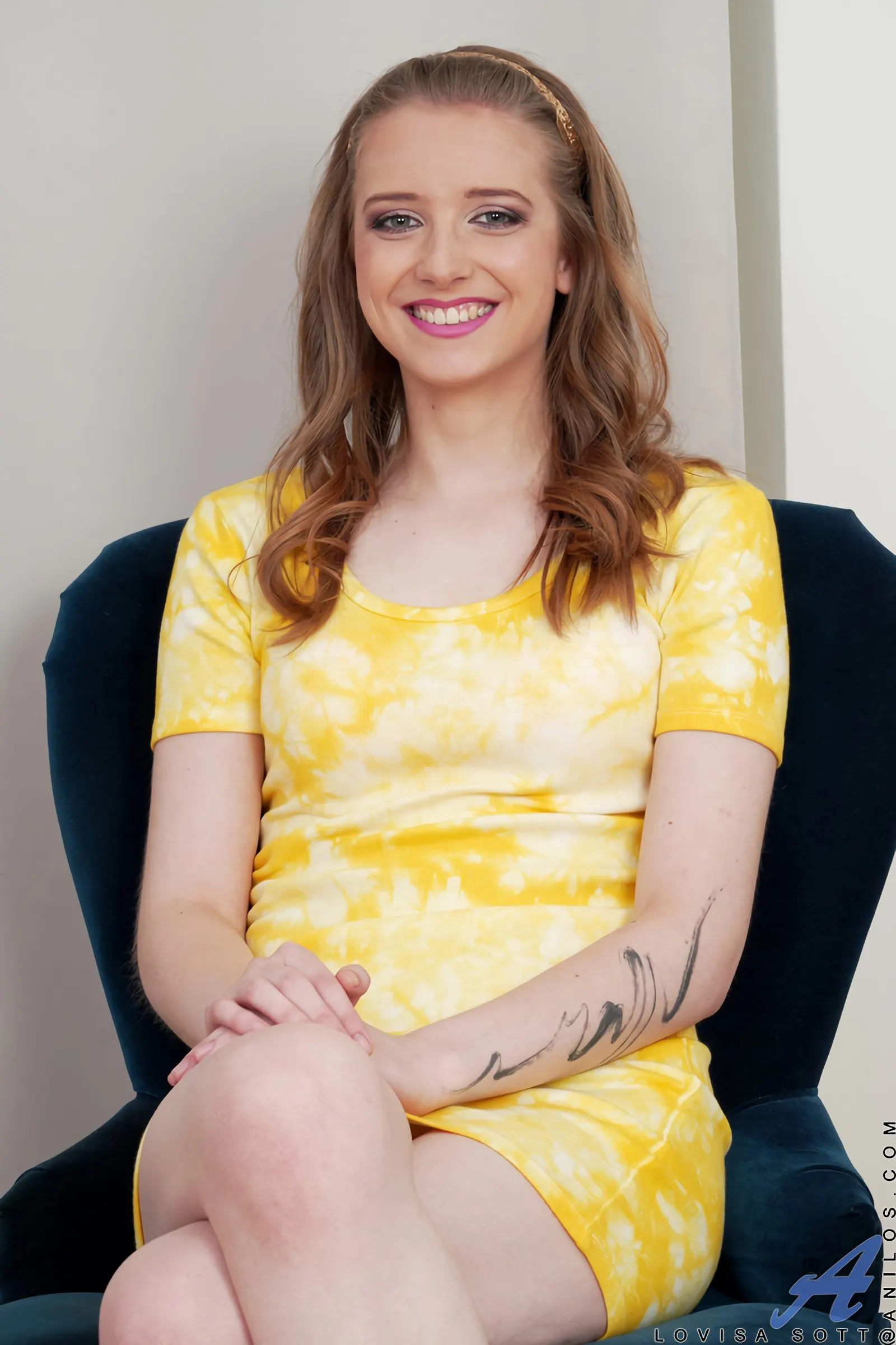 Lovisa Sott in 'Sunshine' from 'Anilos' (Photo 1) Anilos 'Sunshine' starring Lovisa Sott (Photo 1)