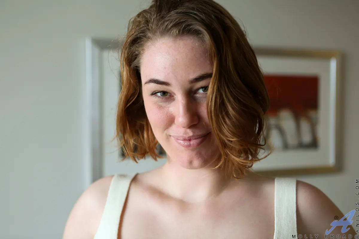 Anilos 'Australian Beauty' starring Molly Broad (Photo 5)