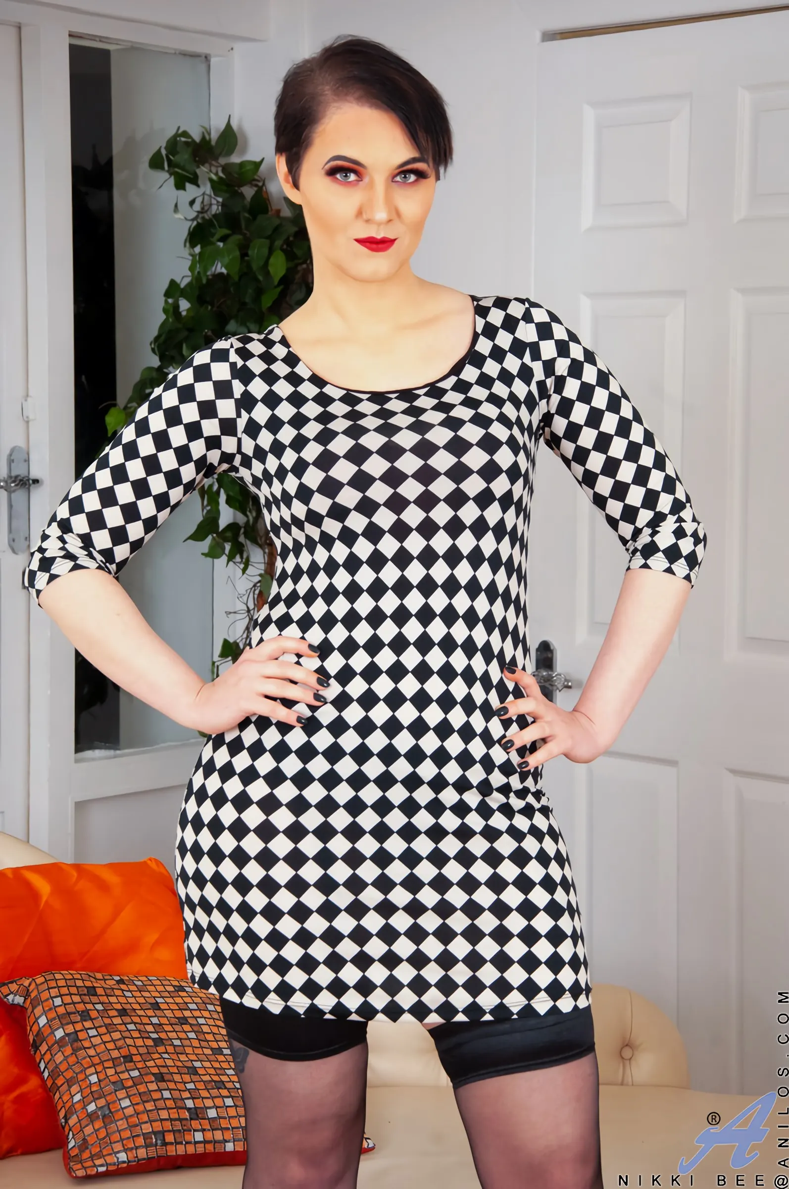 Anilos 'Purple Pleasure' starring Nikki Bee (Photo 1)