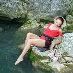 Olivia Trunk in 'Anilos' Begging For It (Thumbnail 3)