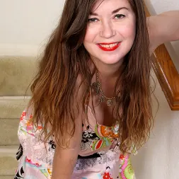 Ophelia Rosenburg in 'Anilos' Amateur Mature (Thumbnail 2)