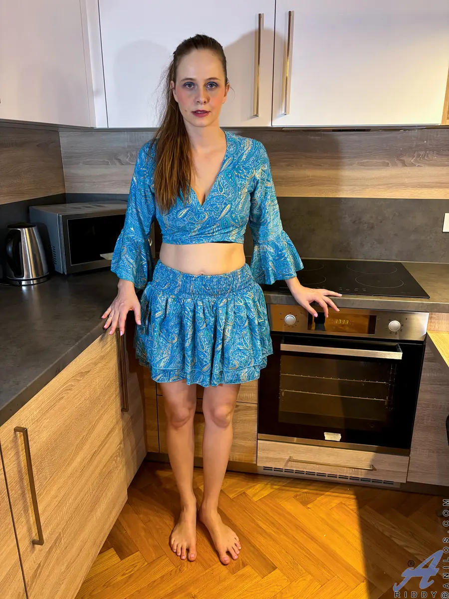 Anilos 'Blue Flare' starring Riddy (Photo 1)