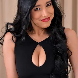 Wild Nicol in 'Anilos' Too Hot (Thumbnail 3)